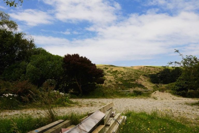 Photo of property in 2 Maude Street, South Hill, Oamaru, 9400