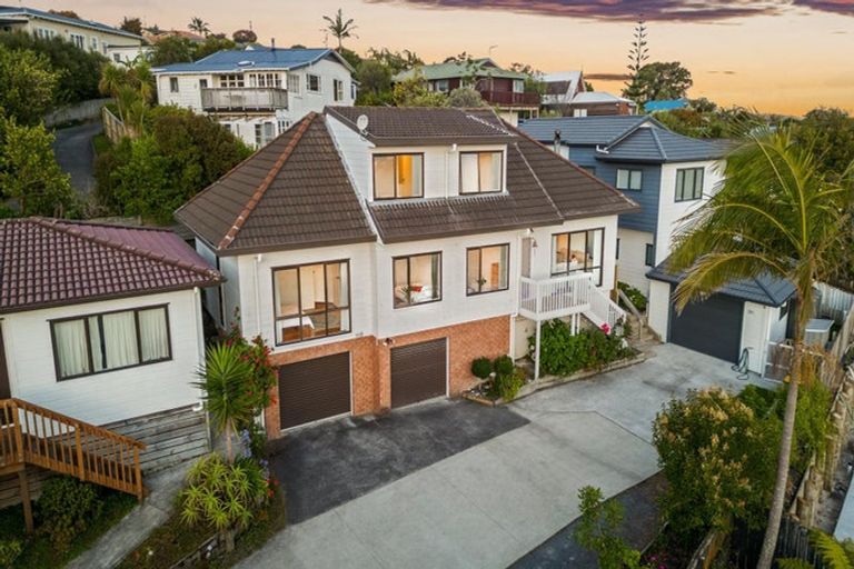 Photo of property in 88b West Harbour Drive, West Harbour, Auckland, 0618