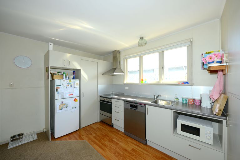 Photo of property in 2/8 Arawa Street, Shirley, Christchurch, 8013