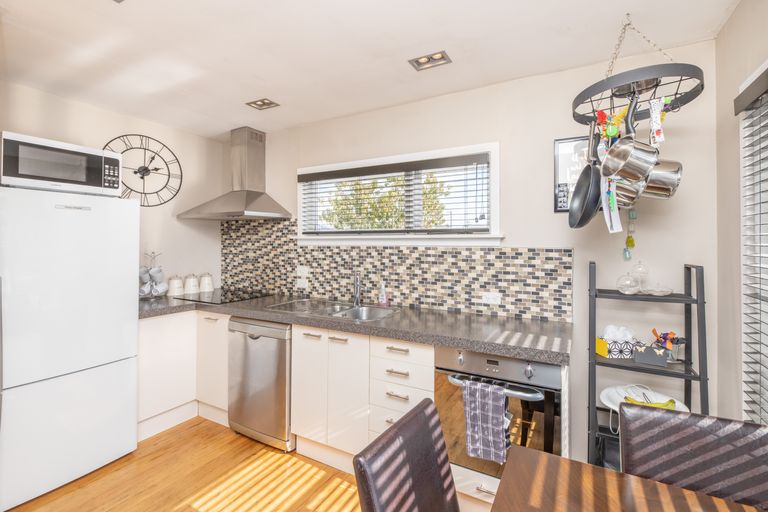 Photo of property in 17 Leverett Place, North New Brighton, Christchurch, 8083