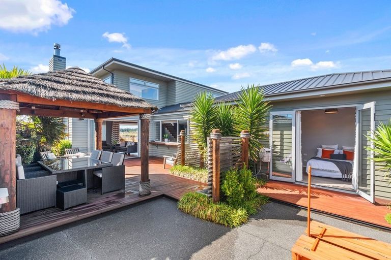 Photo of property in 14 Te Kohanga Drive, Pegasus, 7612