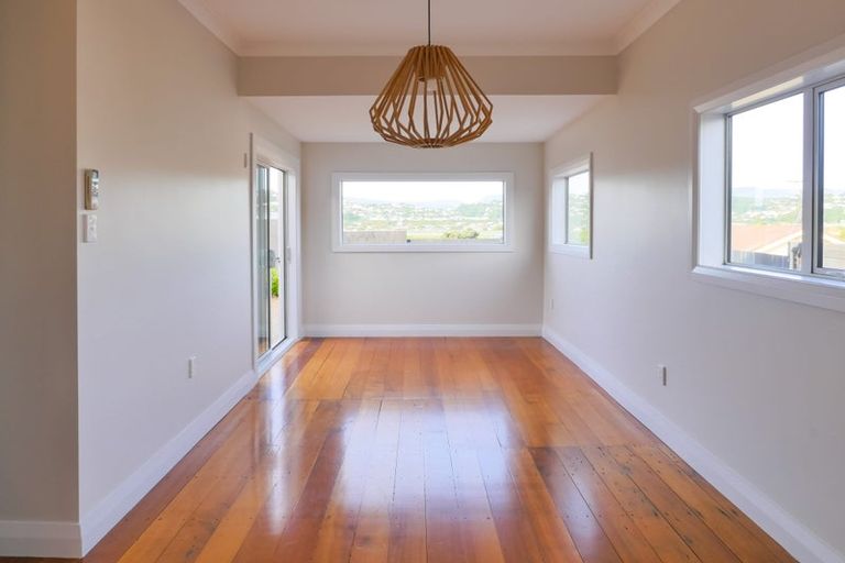 Photo of property in 49 Lonsdale Crescent, Rongotai, Wellington, 6022