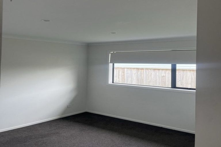 Photo of property in 151b Bartholomew Road, Levin, 5510
