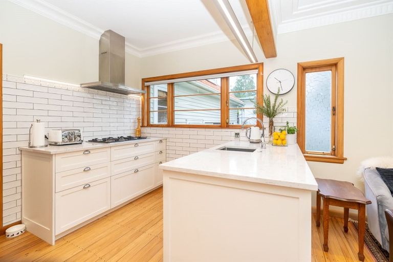 Photo of property in 31 Mansel Avenue, Hillcrest, Hamilton, 3216