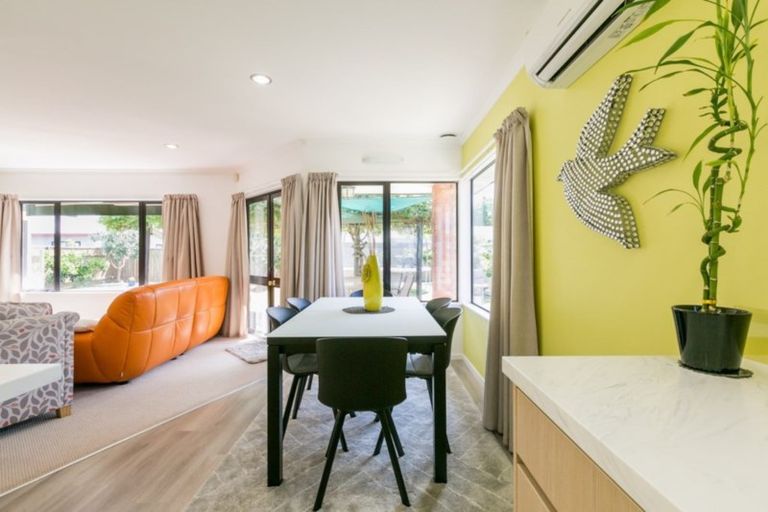 Photo of property in 6 Bucksburn Place, Greenmeadows, Napier, 4112