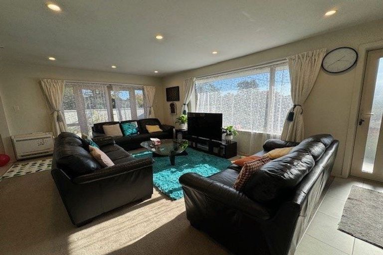 Photo of property in 1/46 Abberley Crescent, St Albans, Christchurch, 8014