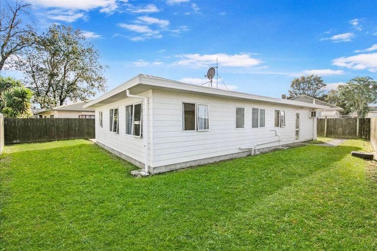 Photo of property in 17a Orion Street, Papakura, 2110