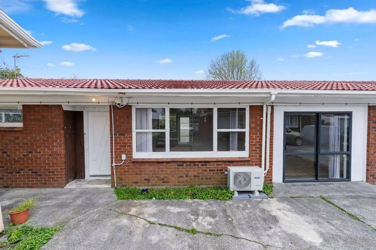 Photo of property in 2/45 Wintere Road, Papatoetoe, Auckland, 2025