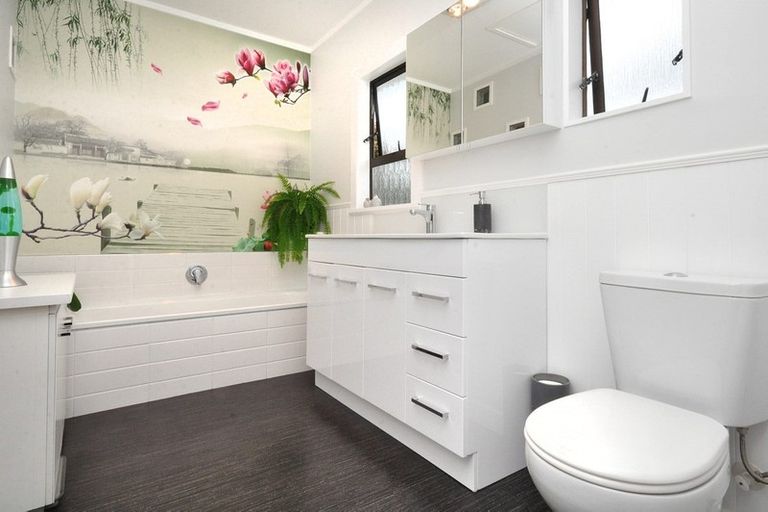 Photo of property in 1/20 Bunnythorpe Road, Papakura, 2110