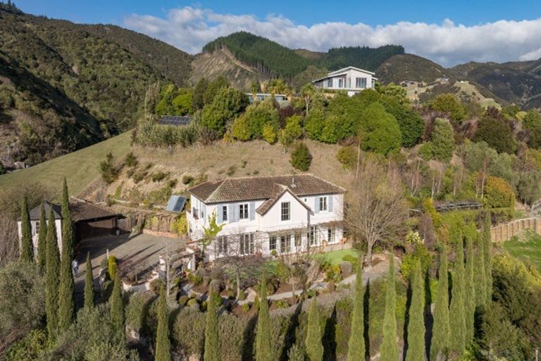 Photo of property in 9 Werneth Ridge, Atawhai, Nelson, 7010