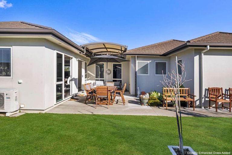 Photo of property in 29 Aoraki Road, Poraiti, Napier, 4112