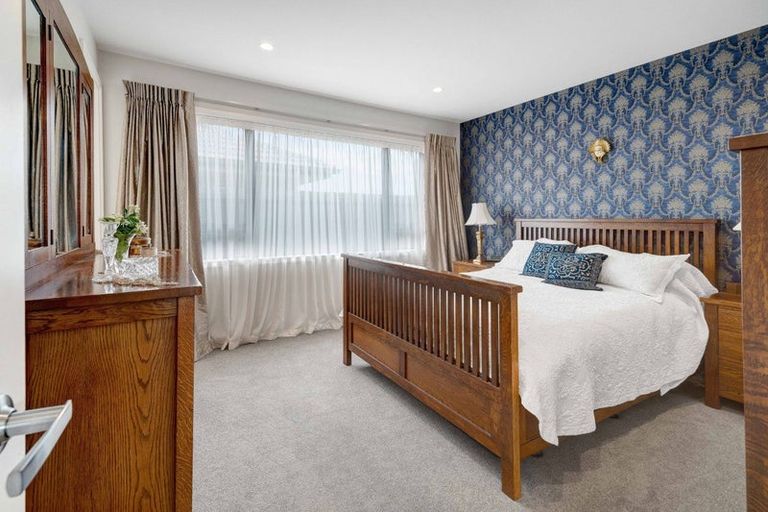 Photo of property in 10 Koreke Lane, Halswell, Christchurch, 8025