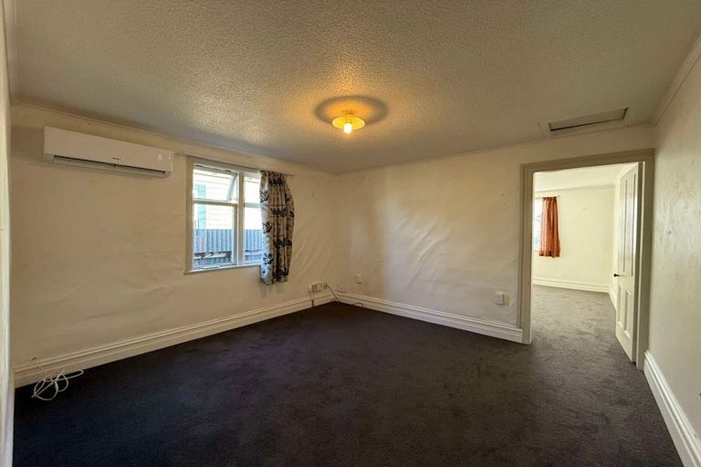 Photo of property in 8 Central Terrace, Alicetown, Lower Hutt, 5010