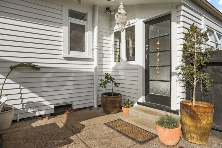 Photo of property in 2b Darley Street, Beerescourt, Hamilton, 3200