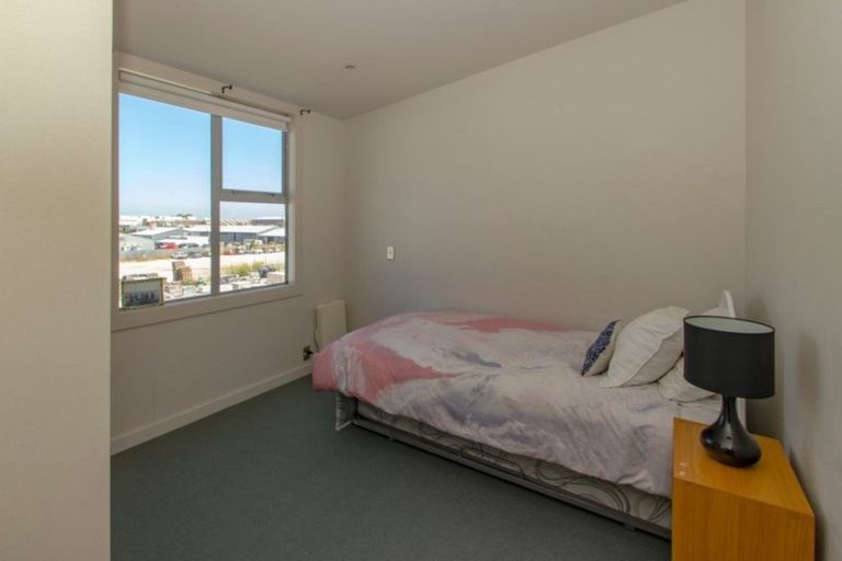 Photo of property in The Terraces, 22/9 Humber Street, Pandora, Napier, 4110