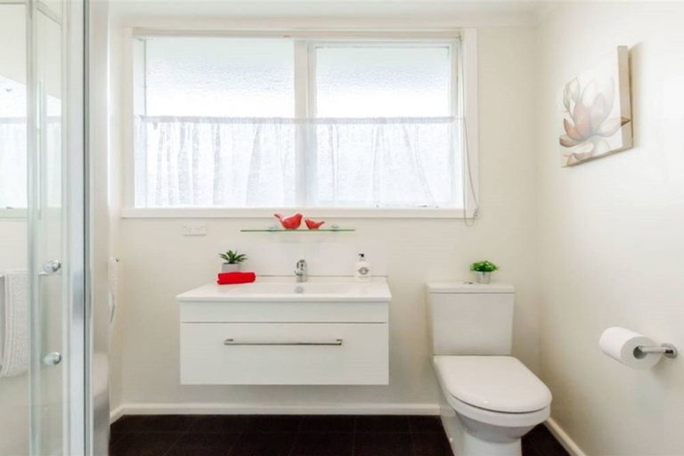 Photo of property in 46 Kiwi Road, Raumati Beach, Paraparaumu, 5032