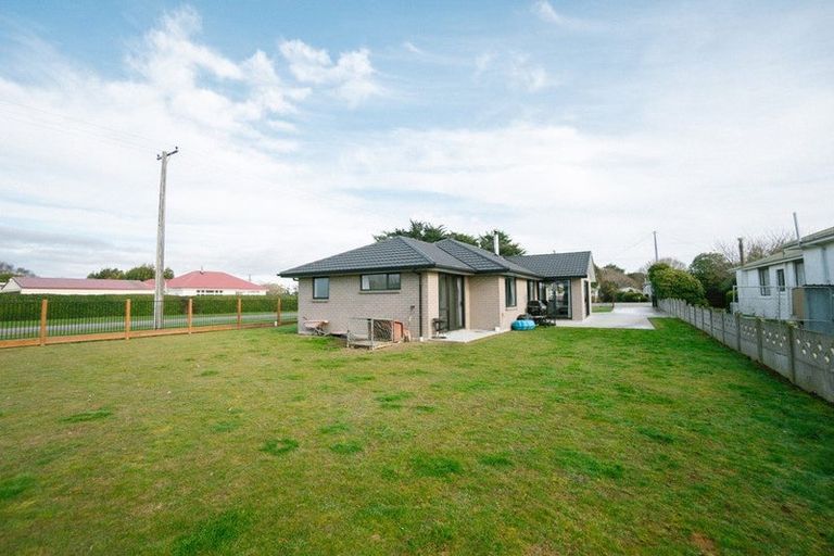 Photo of property in 149 Seaward Road, Edendale, 9825