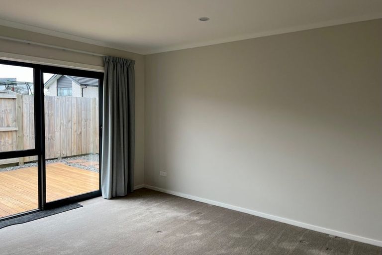 Photo of property in 8 Faber Place, Rototuna North, Hamilton, 3210