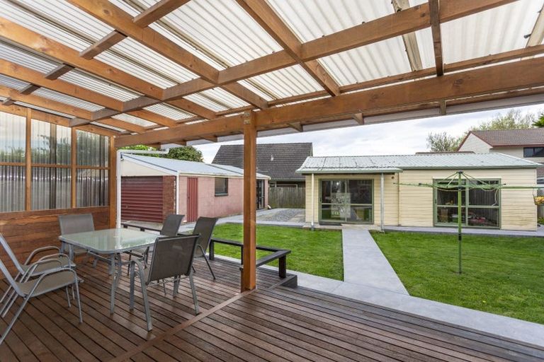 Photo of property in 23 Lochee Road, Upper Riccarton, Christchurch, 8041