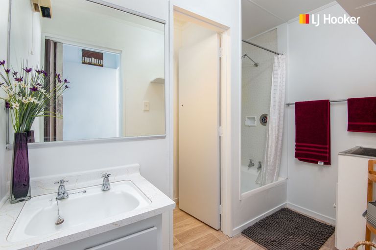 Photo of property in 16 Mure Street, Mosgiel, 9024