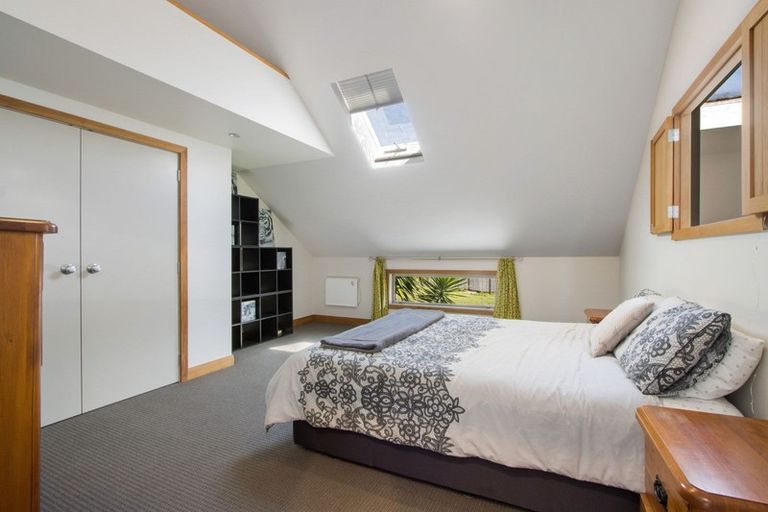 Photo of property in 340 Omokoroa Road, Omokoroa, 3114