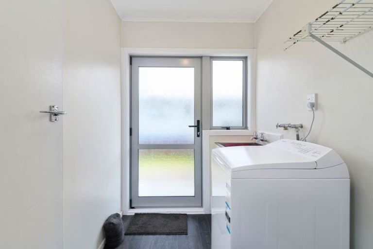 Photo of property in 38 Barnard Road, Fairy Springs, Rotorua, 3015