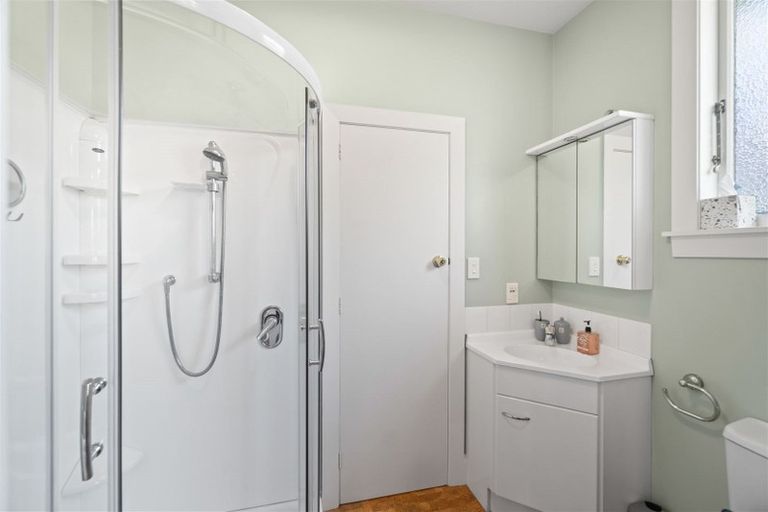 Photo of property in 52 Kilmarnock Street, Riccarton, Christchurch, 8011