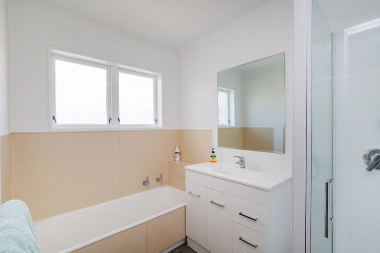 Photo of property in 286 Tremaine Avenue, Takaro, Palmerston North, 4412