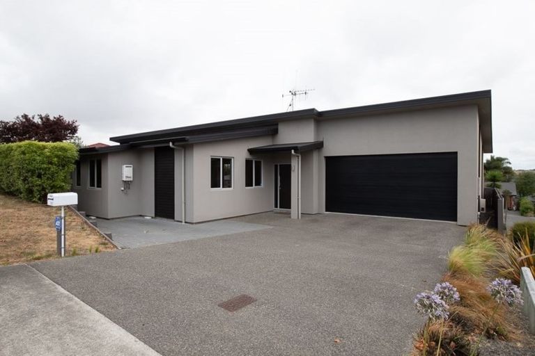 Photo of property in 131a Rototuna Road, Rototuna, Hamilton, 3210