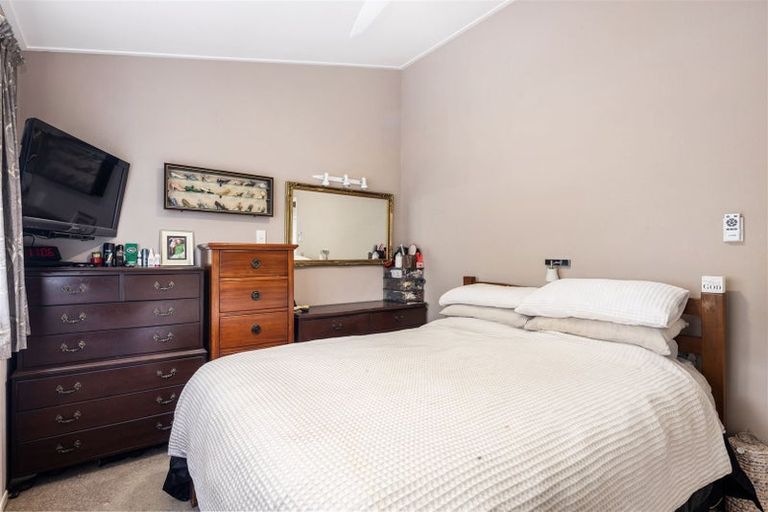 Photo of property in 47a Chester Road, Tawa, Wellington, 5028