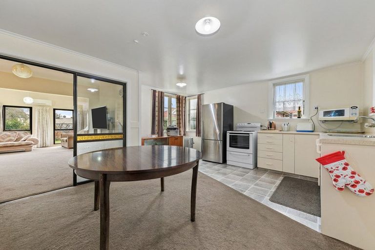 Photo of property in 113 Peverel Street, Riccarton, Christchurch, 8041