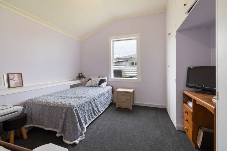 Photo of property in 32 Flower Street, Bulls, 4818