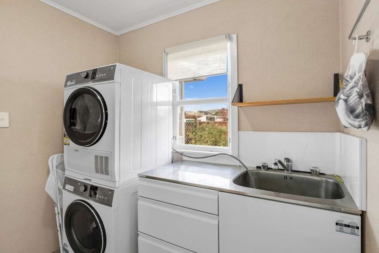 Photo of property in 52 Bamfield Street, Ashhurst, 4810