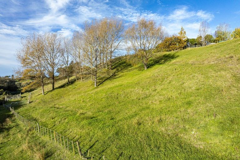 Photo of property in 70 Pineleigh Drive, Poraiti, Napier, 4182