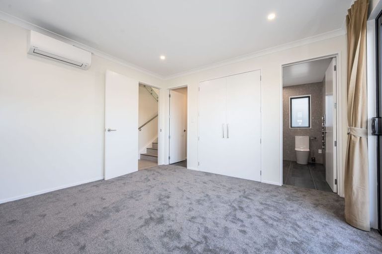 Photo of property in 44a Merani Street, Belmont, Auckland, 0622