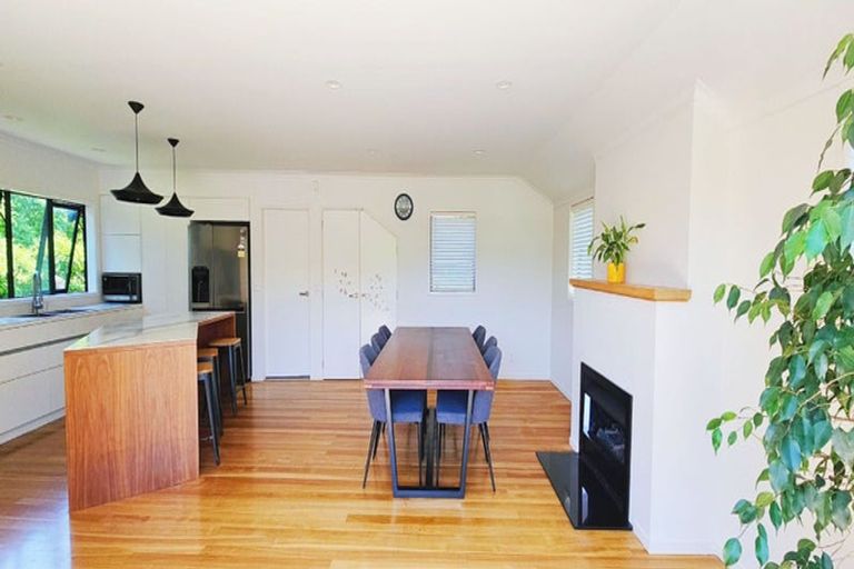 Photo of property in 26a Kowhai Road, Campbells Bay, Auckland, 0630