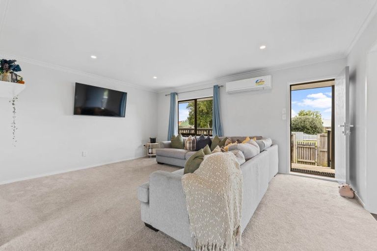 Photo of property in 1 Jasmine Avenue, Dinsdale, Hamilton, 3204