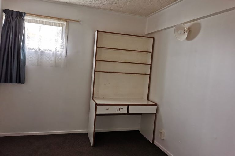 Photo of property in 20a Kenley Place, Avondale, Auckland, 1026
