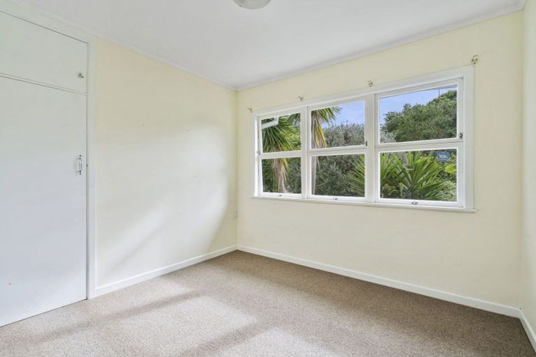 Photo of property in 41 Memorial Drive, Parahaki, Whangarei, 0112