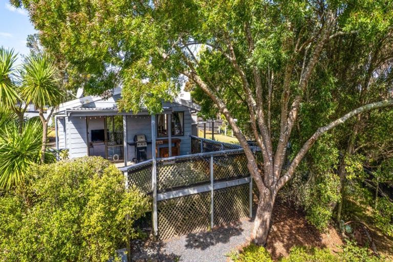 Photo of property in 7 Johnson Lane, Haruru, 0204