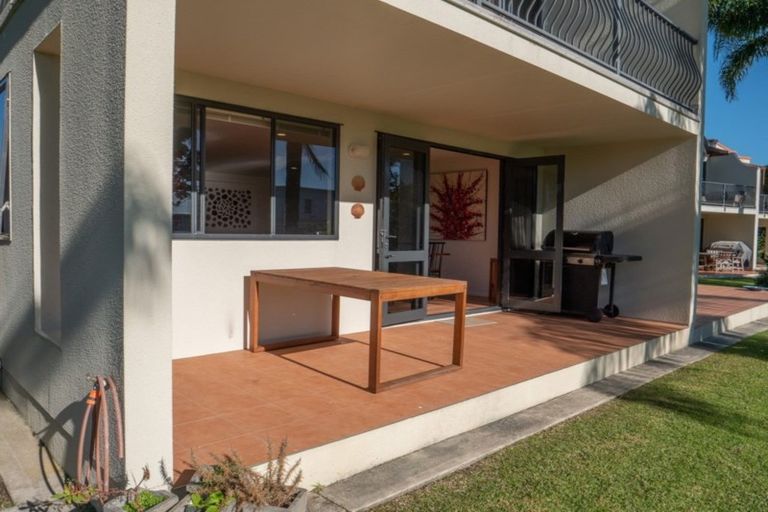 Photo of property in 4/12 Bayside Drive, Coopers Beach, 0420