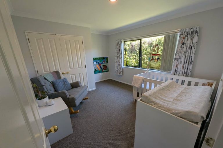 Photo of property in 42 Awatea Avenue, Paraparaumu, 5032