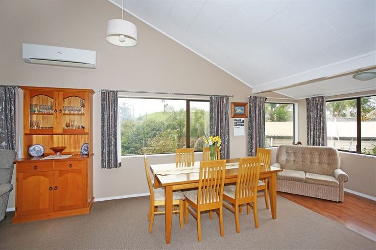 Photo of property in 40 Isabella Drive, Pukekohe, 2120