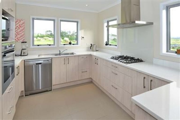 Photo of property in 109 Parkview Drive, Gulf Harbour, Whangaparaoa, 0930