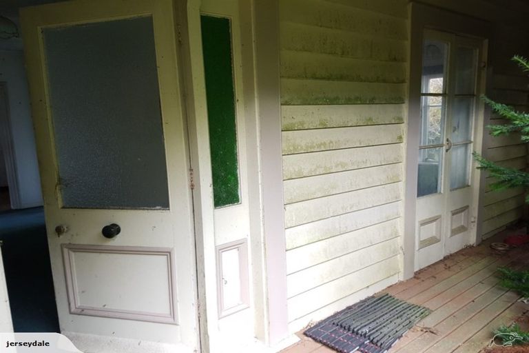 Photo of property in 42 Cardiff Road, Cardiff, Stratford, 4391