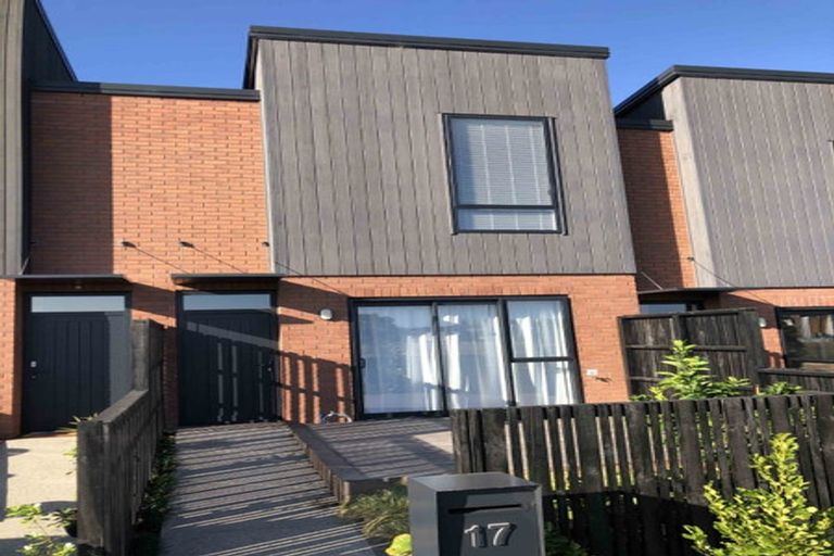 Photo of property in 17 Waka Moana Drive, Hobsonville, Auckland, 0616