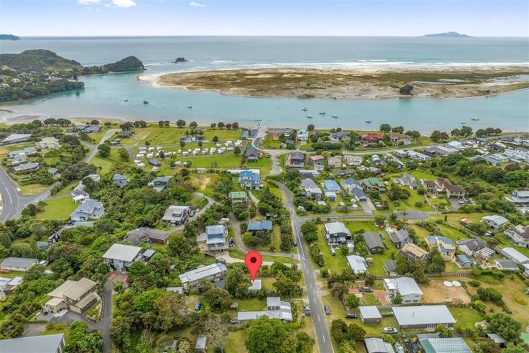 Photo of property in 35 Olsen Avenue, Mangawhai Heads, Mangawhai, 0505