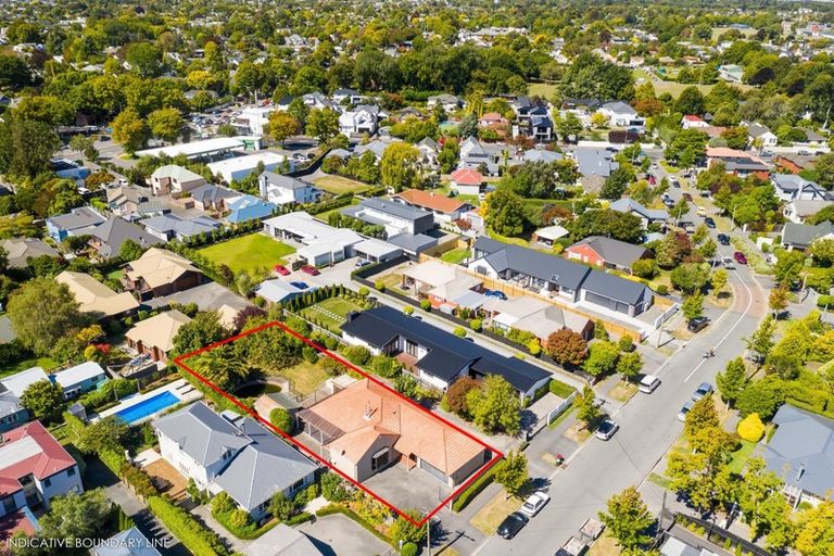 Photo of property in 30 Hamilton Avenue, Ilam, Christchurch, 8041