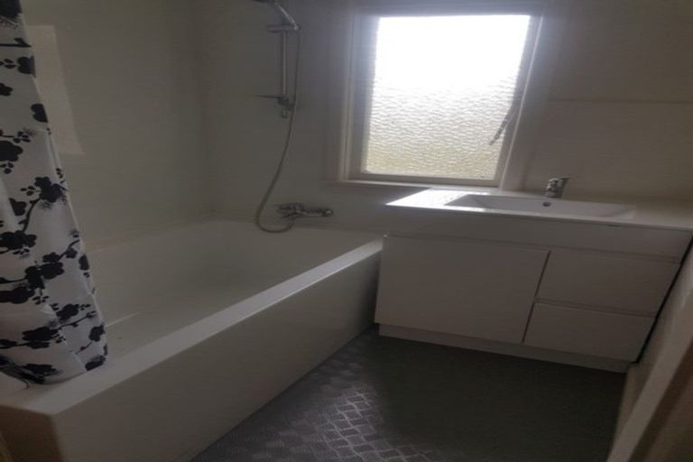 Photo of property in 28 Second Street, Kennington, Invercargill, 9871