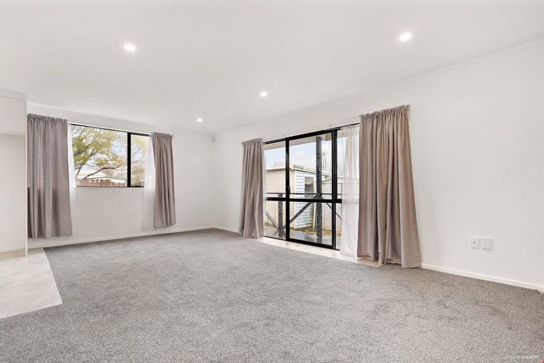 Photo of property in 67b Redcrest Avenue, Red Hill, Papakura, 2110